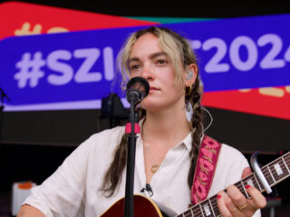 Néomí: "Ik wil dat zelfs de achterste mensen nog kippenvel over hun ruggen hebben."