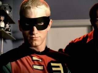 Ken jij deze iconische muziekvideo's uit de Zeroes nog?