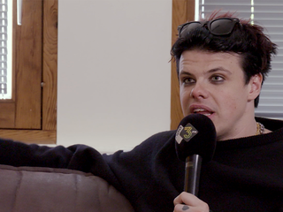 Yungblud: "I love Dutch festivals, you guys just bounce!"