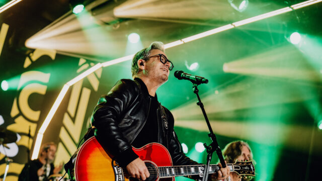 Guus Meeuwis laat heel 'S-Hertogenbosch zien waar hij vandaan komt