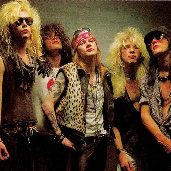 Optreden Guns N'Roses afgebroken | NPO 3FM