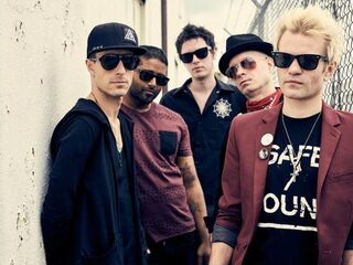 Sum 41's frontman over zijn 5 Essential Tracks en zijn liefde voor old school rap
