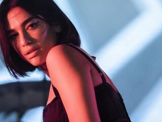 Gaat Dua Lipa de volgende Bond-soundtrack maken?