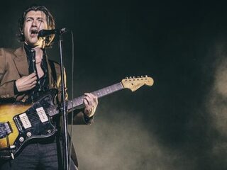 Arctic Monkeys brengt nieuw live album uit