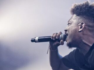 Ronnie Flex heeft zijn geheime wapen altijd op zak