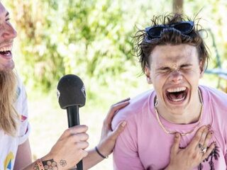Ja, Yungblud zegt fuck you tegen de oude generatie