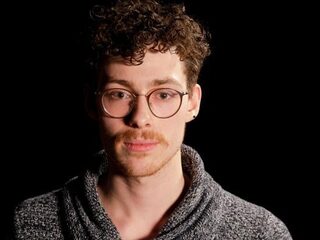 Ferdy (22) voelde zich eenzaam op kamers en kreeg een depressie
