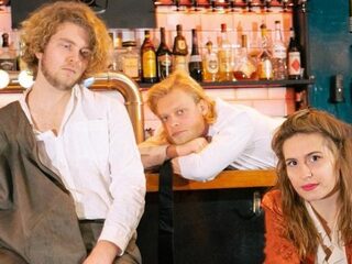 WIES brengt een ode aan de barman