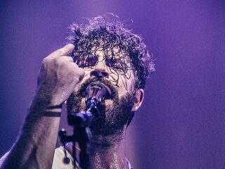 Foals strooit met nieuwe muziek, nu ook live!