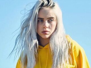 Billie Eilish: "I barely go on Instagram, I can't handle that negative shit"