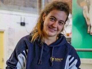 Macha (27) is vrijwilliger bij de Voedselbank: 'Klanten zijn bang voor een sluiting'