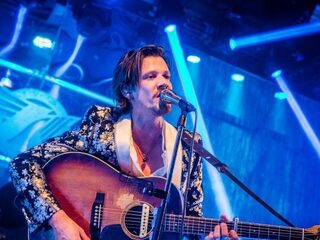 Met 'Nothing' zoekt Son Mieux verbinding