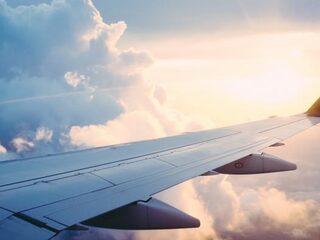 Zeven op de tien jongeren hebben géén last van vliegschaamte