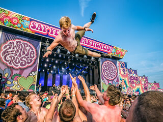 De Zwarte Cross: het festival waar alles kan en alles mag