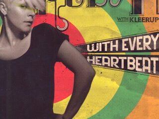 Robyn zet nieuw nummer online