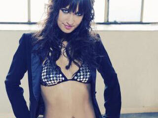 Stereo stelt debuutalbum uit