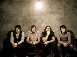 Kings of Leon verjaagd door duivenpoep