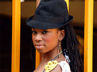 Sabrina Starke met Dionne Warwick