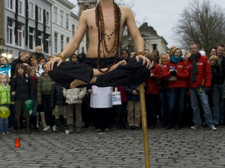 Zweven op de Grote Markt