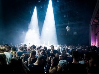 The Bigger Picture: Hoe Amsterdam een technoparadijs werd