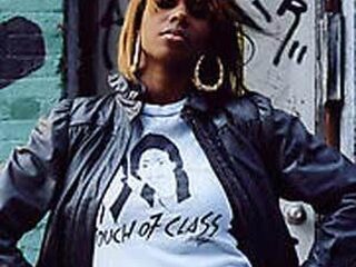 Santogold verandert naam in Santigold