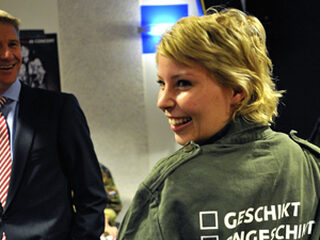 Uruzgan FM: new DJ in command