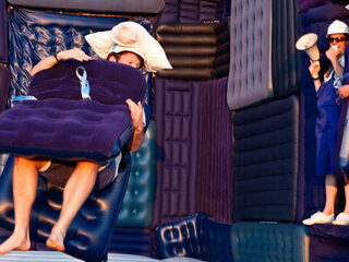 Giel voelt zich weer kind op Lowlands