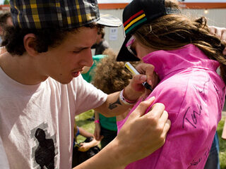 Bied op gesigneerde Pinkpop overall