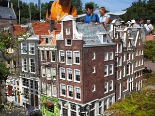 Stenders vereeuwigd in Madurodam