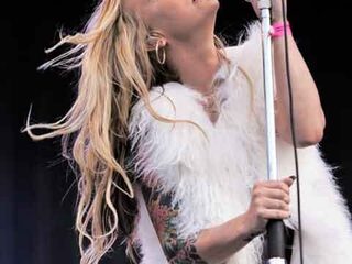 Anouk in november in Ahoy