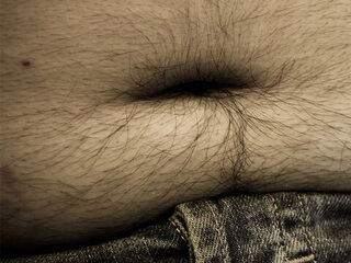 Man blundert: zwangere vrouw is alleen maar dik