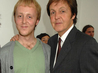 Zoon Paul McCartney heeft band