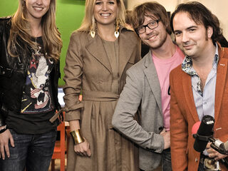 Vergezel JIJ Maxima en Willem Alexander?