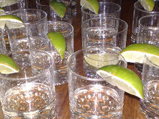 NOFX-zanger serveert 'speciale' tequila