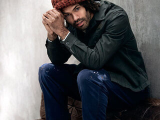 Alain Clark houdt zing- en praatrust