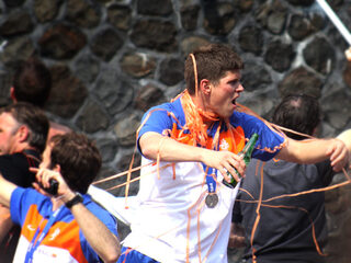 3FM bij huldiging Oranje
