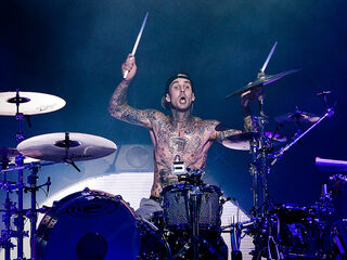 Blink-182 drummer toch mee op tournee door Australië