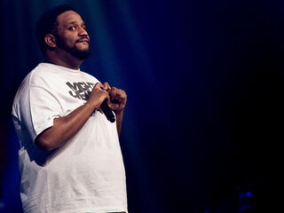 Willie Wartaal co-host in 3voor12 Radio