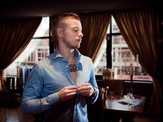 Gers Pardoel stijgt naar #1 in Mega Top 50