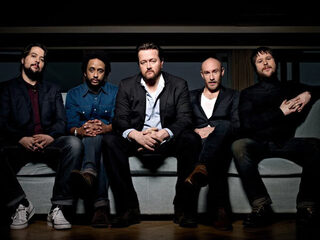 Backstage met Elbow