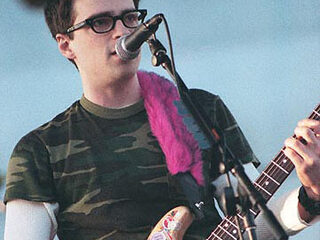 Weezer-frontman op single van Simple Plan