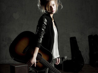 Selah Sue krijgt advies van Prince