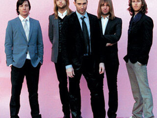 Ed Sheeran op zestien hits, Maroon 5 op twintig