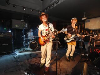 Will And The People hoogste nieuwe op #16