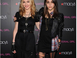 Madonna in duet met dochter Lourdes