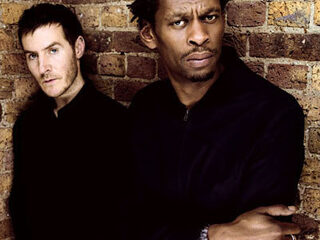Massive Attack in studio met Johansson