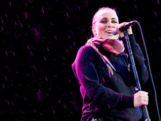 Anouks protegé 'De Zingende nagelstyliste' Morrison