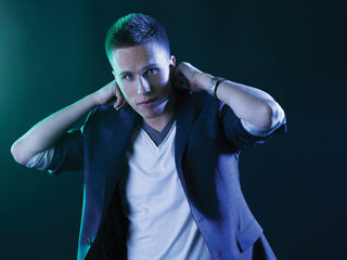 Avicii & Nicky Romero hoogste nieuwe op #26