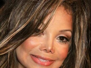 La Toya Jackson treedt op bij Tribute Michael