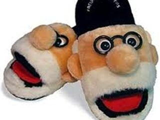 Op je sloffen radiomaken?